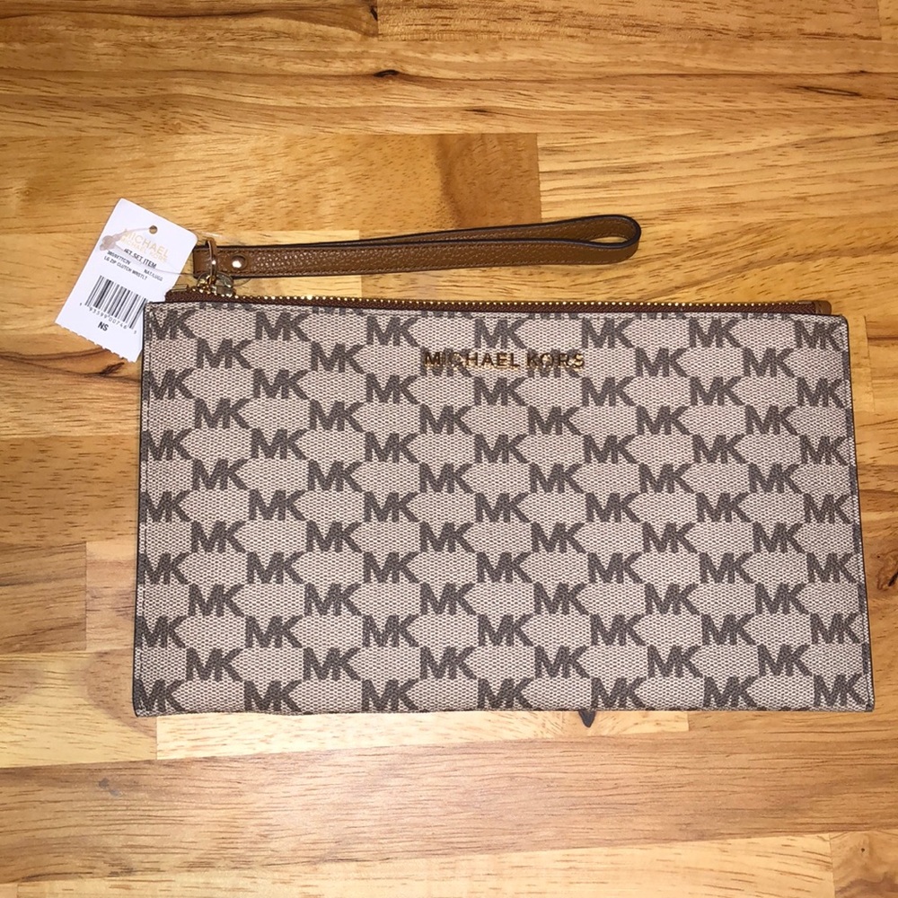 NWT Michael Kors clutch